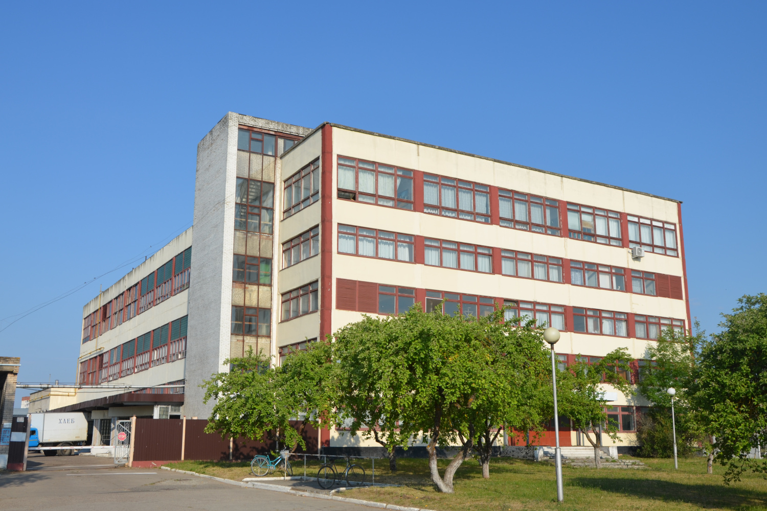 Новолукомль, Заводская улица, 2