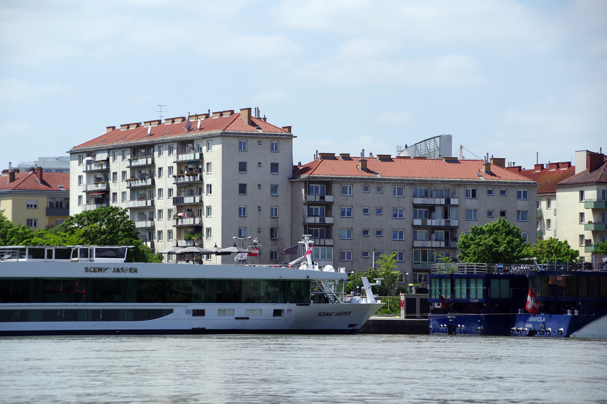 Вена, Handelskai, 170; Handelskai, 168