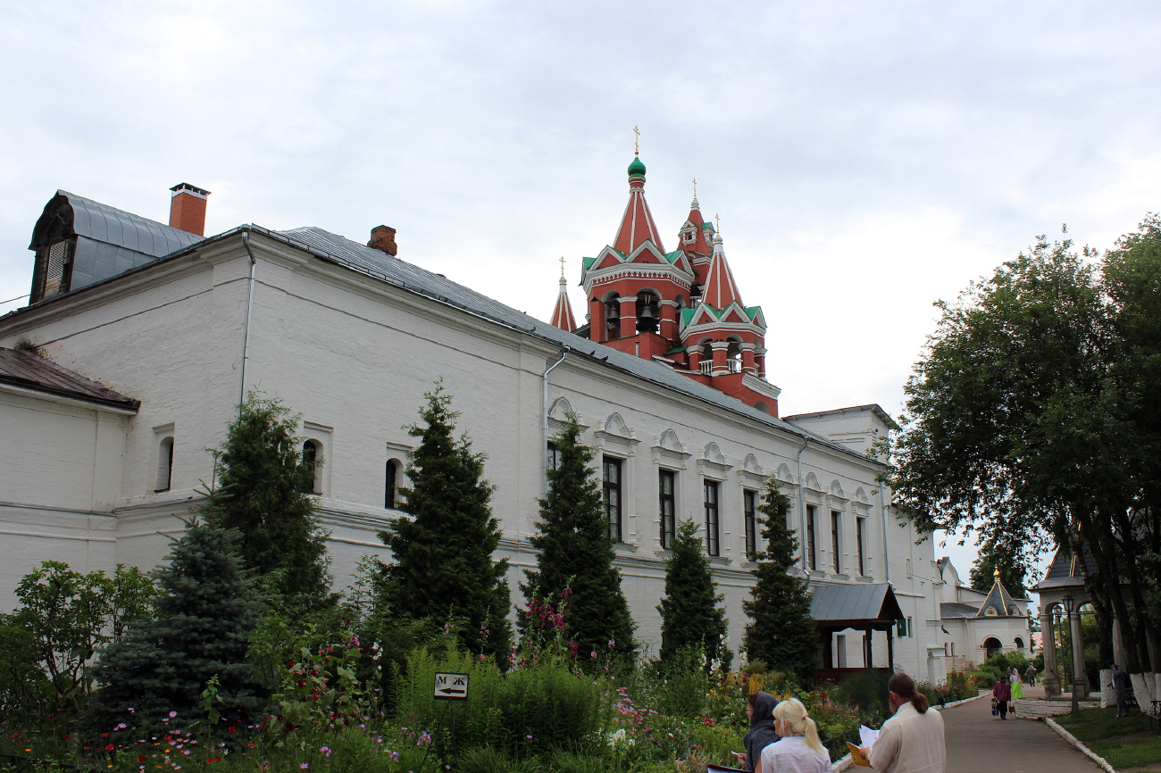 Zvenigorod, Ратехинское шоссе, 8