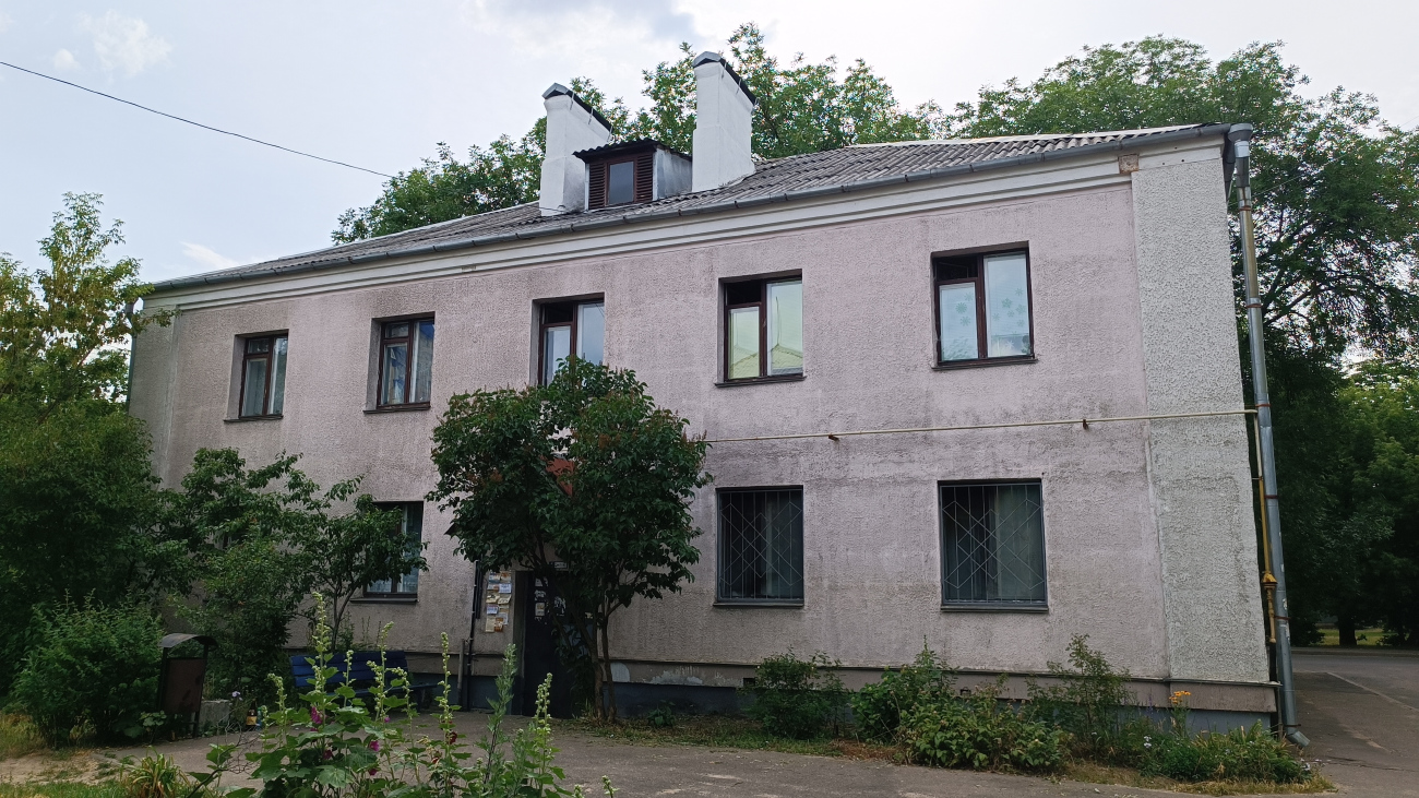 Минск, Орловская улица, 12 / Улица Гая, 20