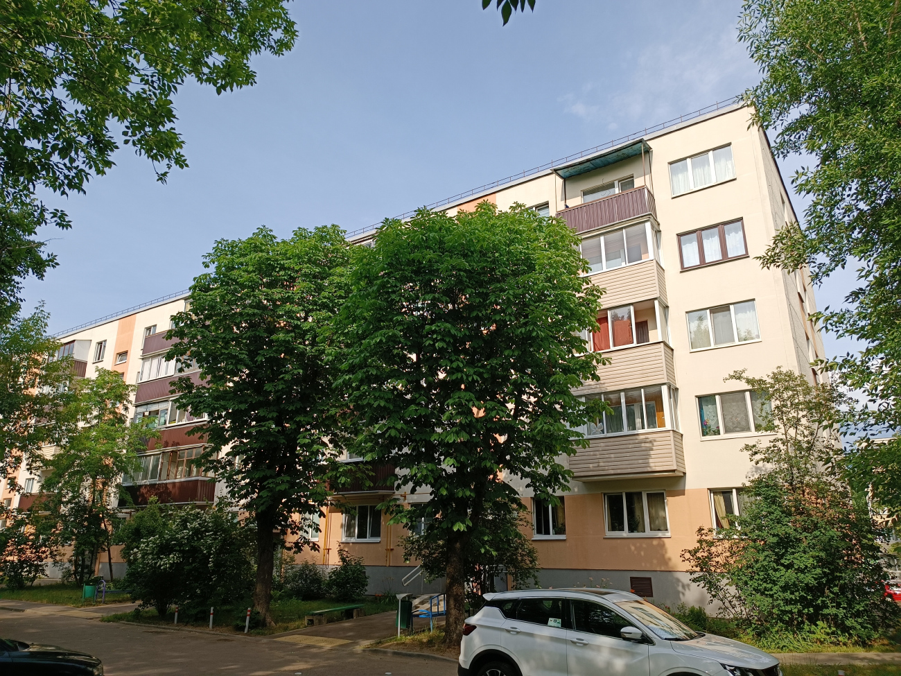 Минск, Улица Лилии Карастояновой, 37