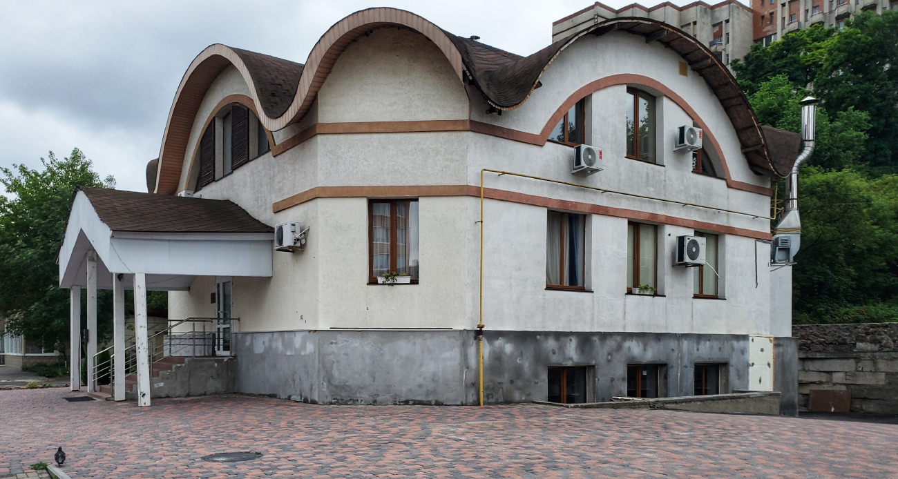 Черкассы, Улица Гагарина, 106