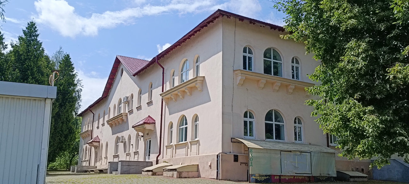 Минск, Улица Калинина, 9 / Улица Кузьмы Чорного, 20