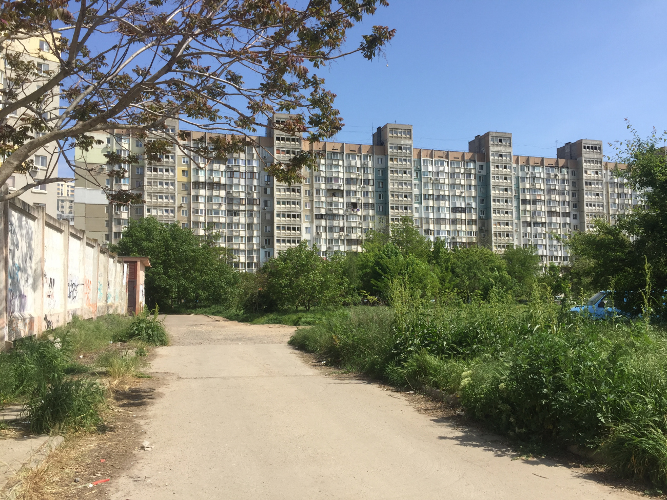 Одесса, Вулиця Академіка Сахарова, 28