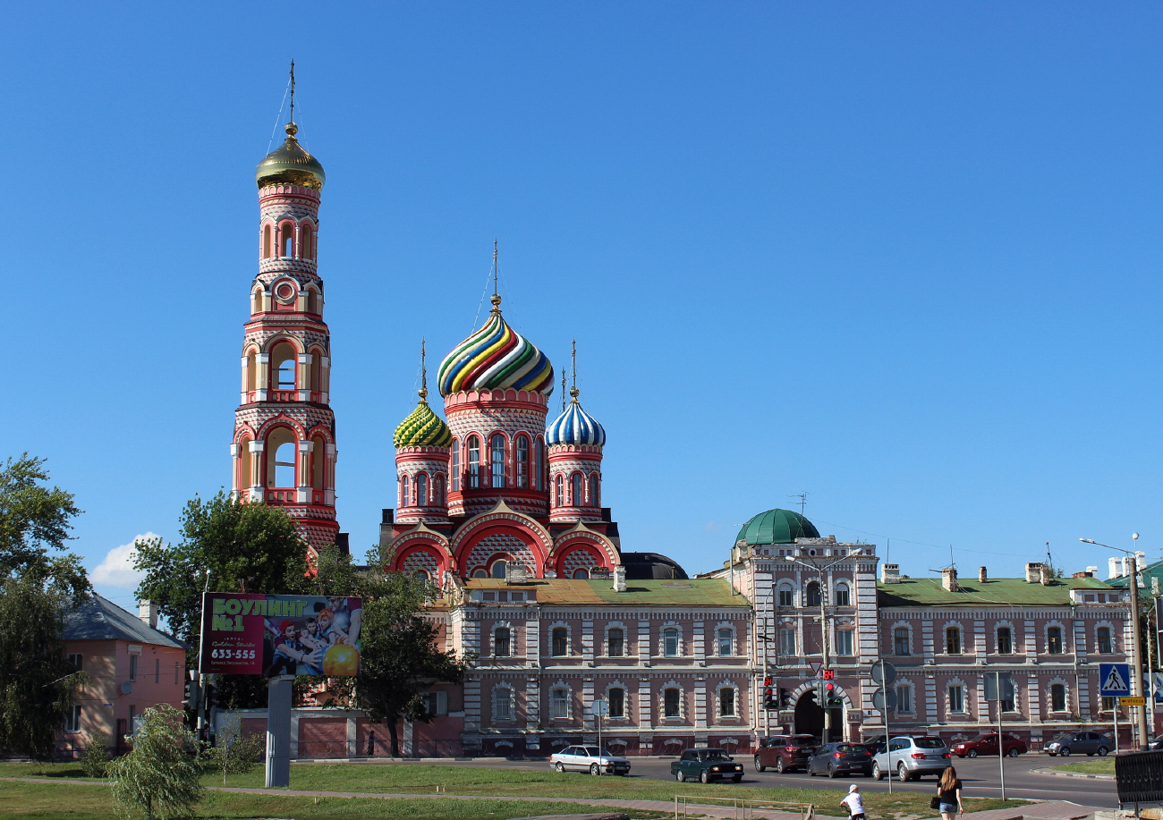Tambov, Московская улица, 37; Московская улица, 33 корп. 44