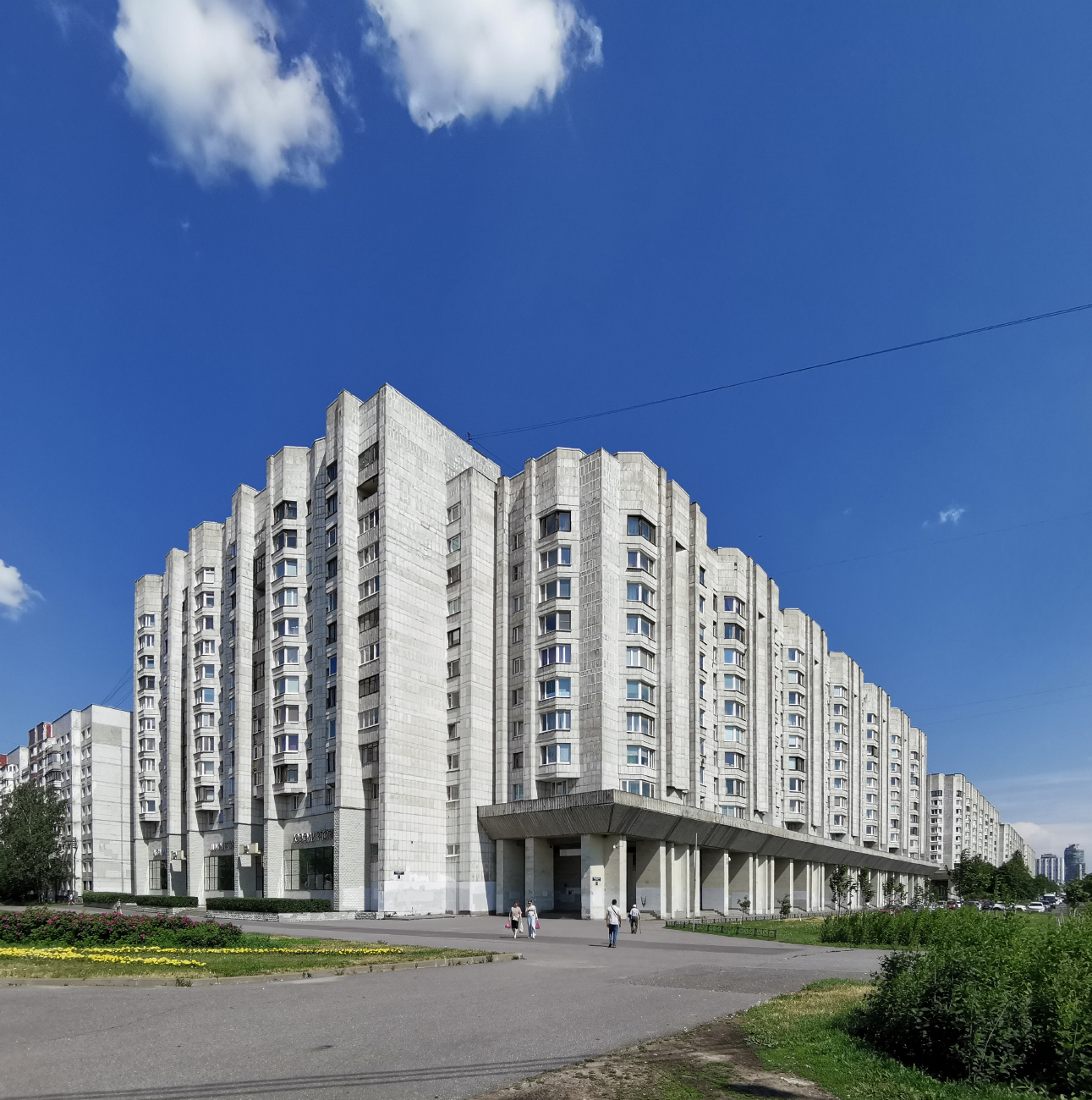 Peterburi, Новосмоленская набережная, 1