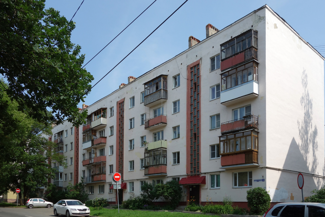 Великий Новгород, Каберова-Власьевская улица, 15