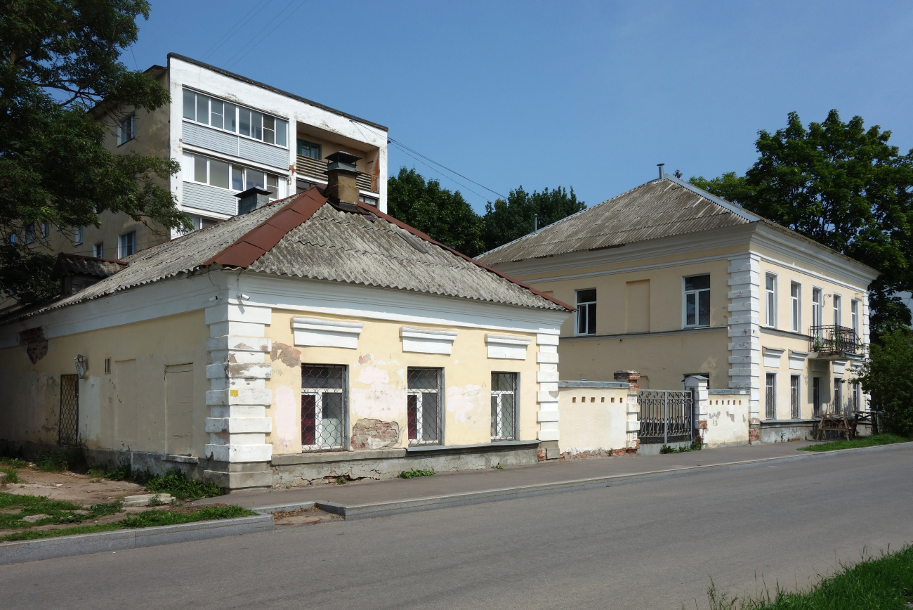 Великий Новгород, Улица Тимура Фрунзе-Оловянка, 1 / Улица Фёдоровский Ручей, 3