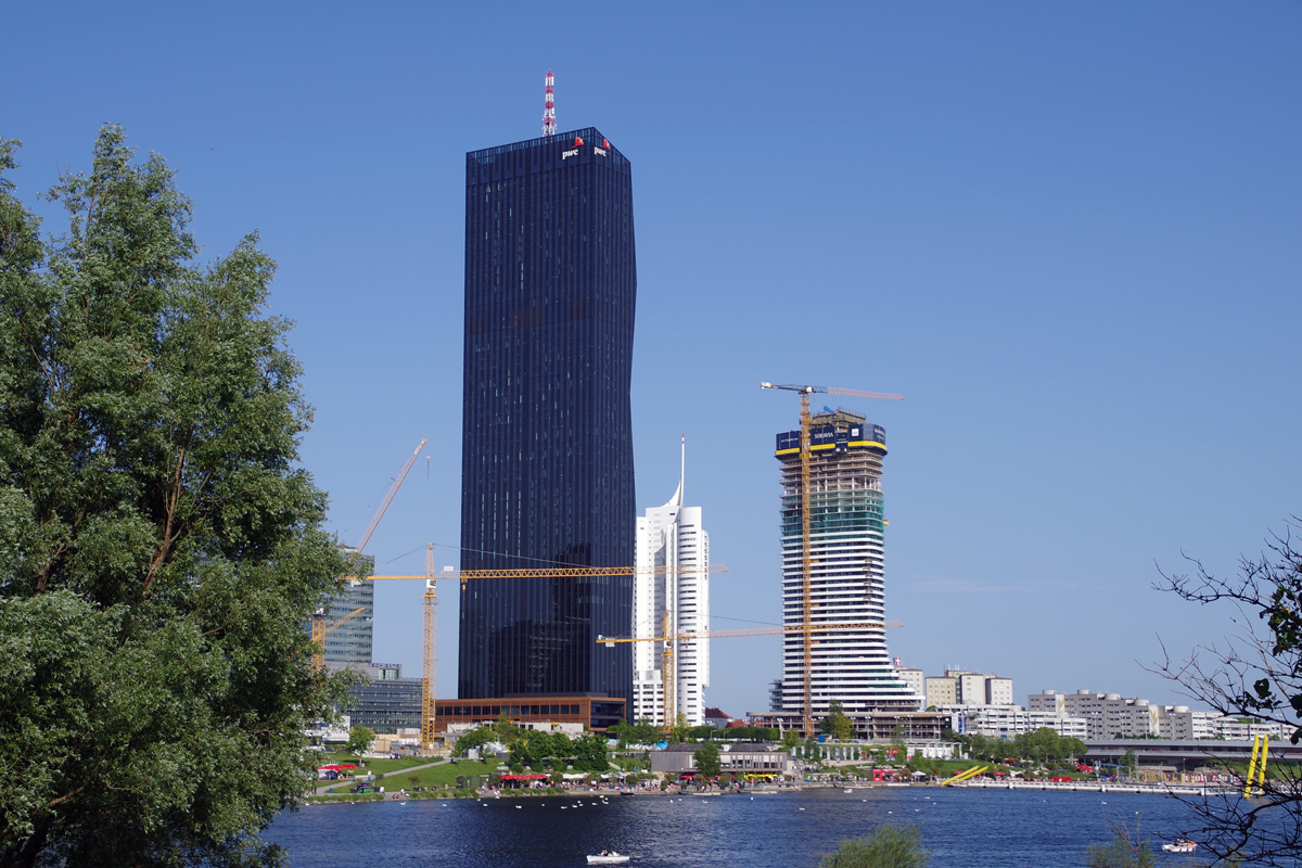 Wien, Donau-City-Straße, 7