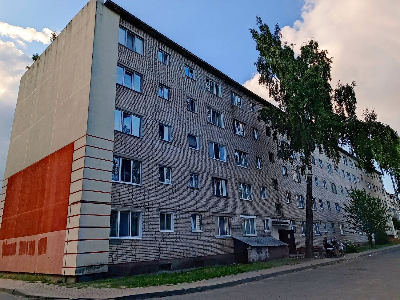 Заславль, Микрорайон № 1, 10