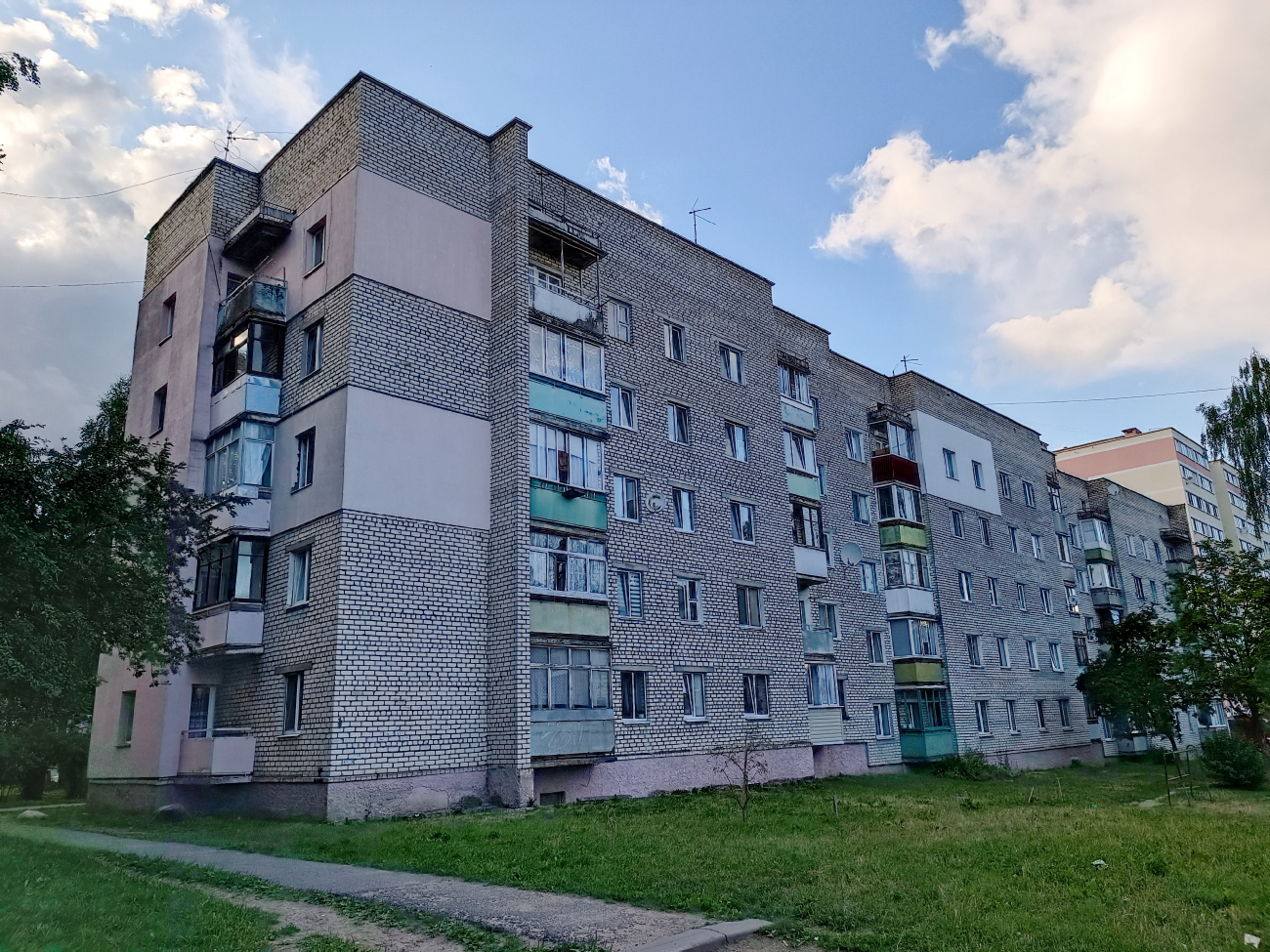 Заславль, Микрорайон № 1, 11