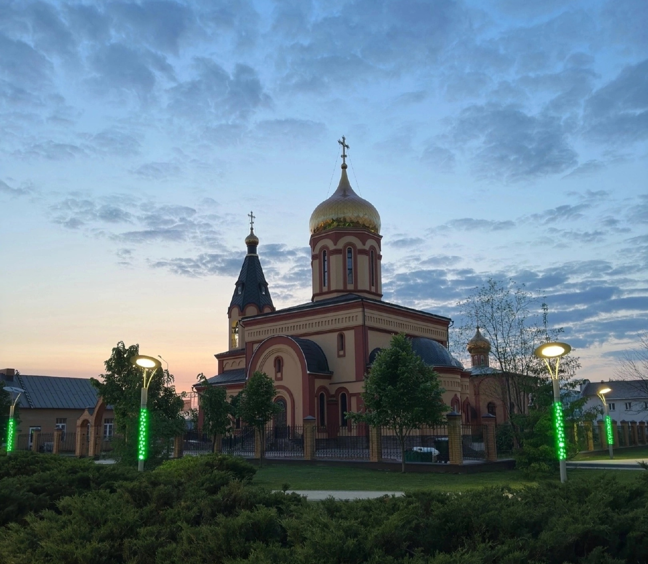 Щербинка, Железнодорожная улица, 15 стр. 1