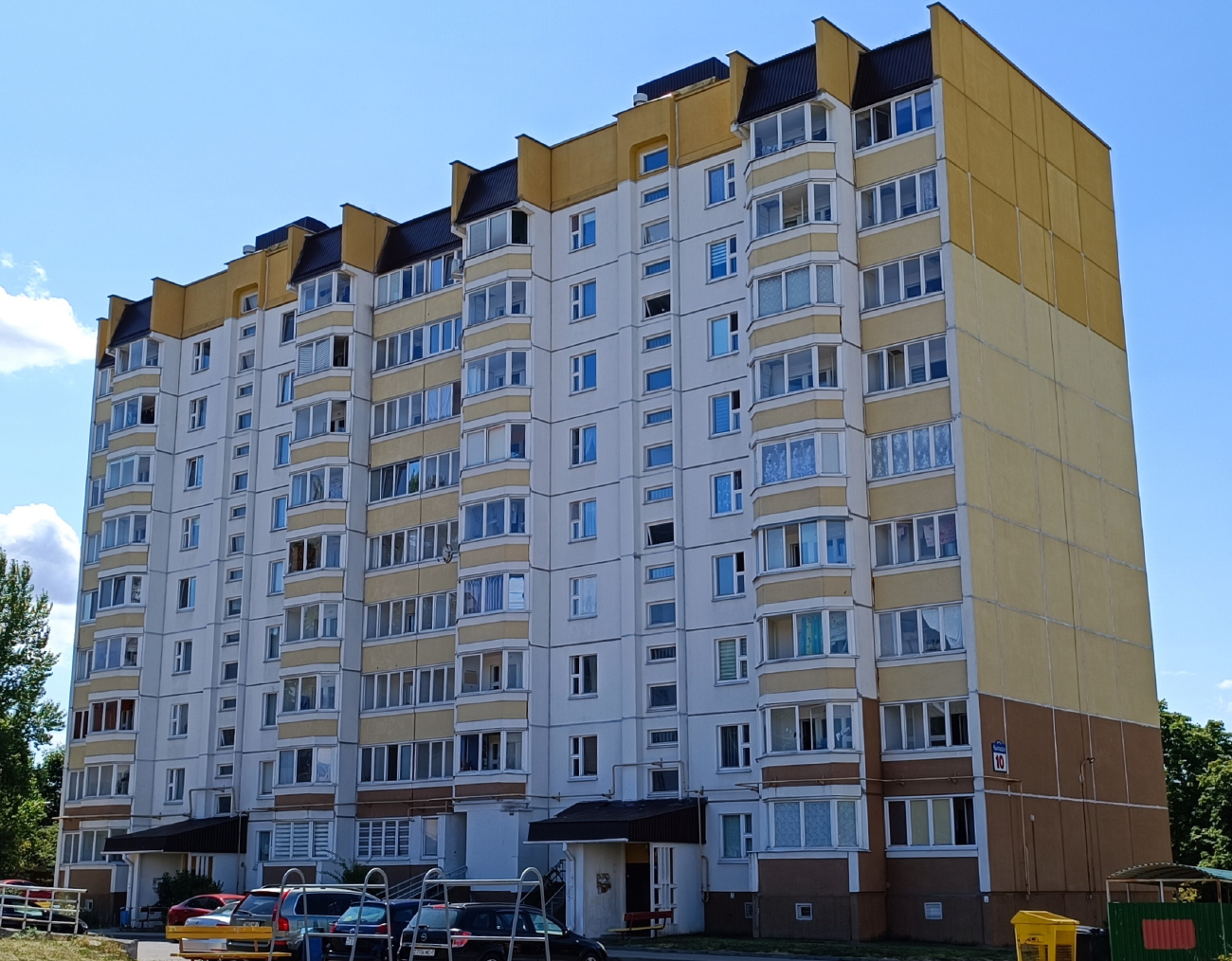 Минск, Улица Чигладзе, 10