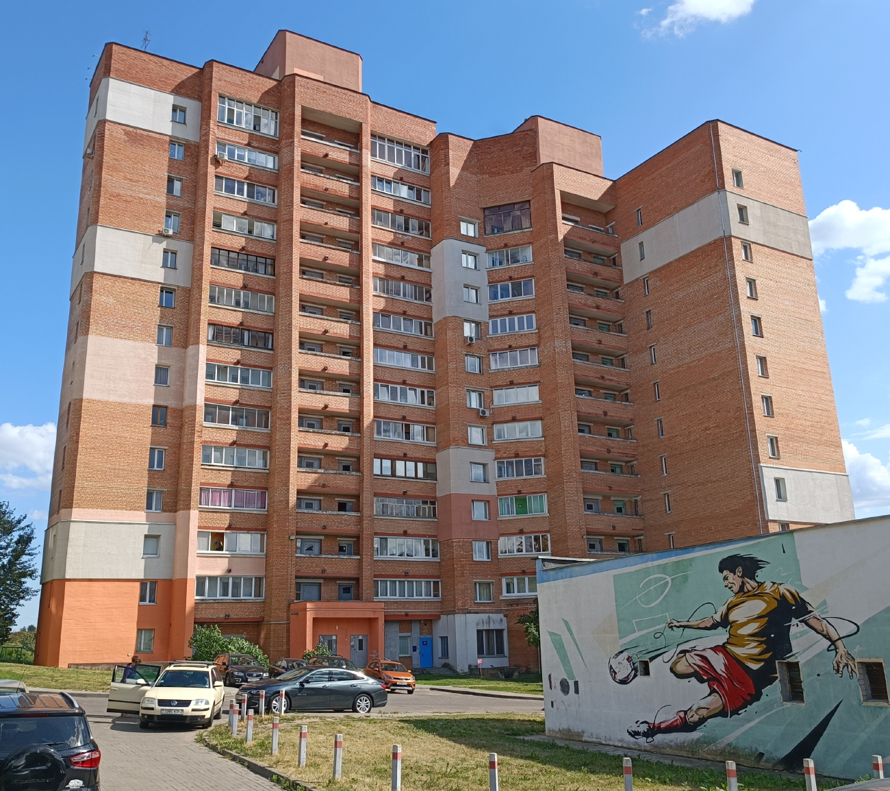 Минск, Проспект Пушкина, 81; Улица Ольшевского, 28Б