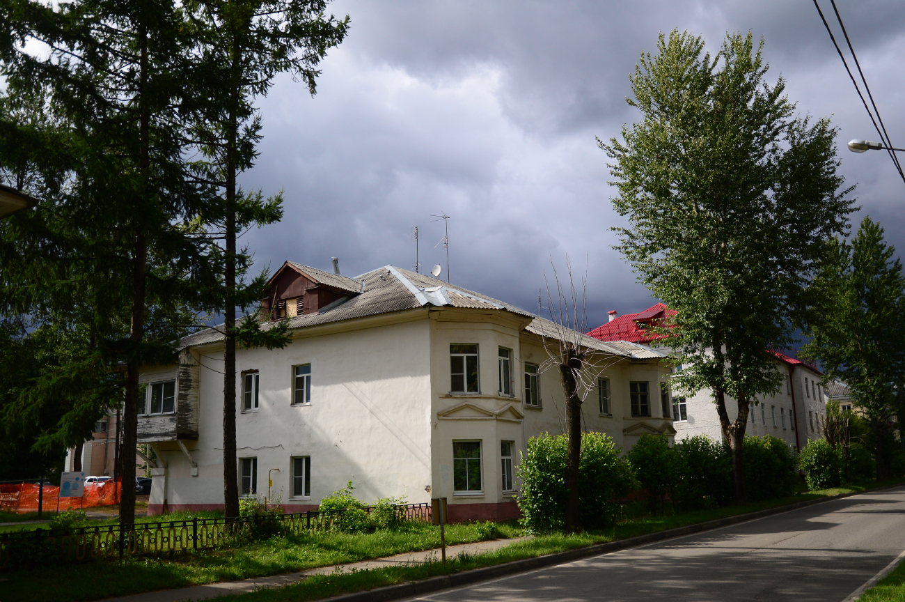 Запрудня, Переулок Мира, 3