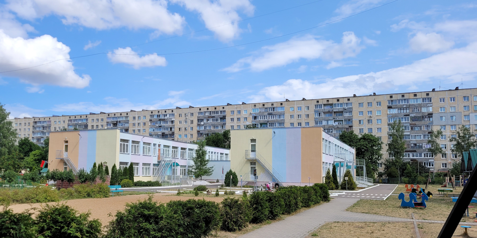 Мінск, Улица Максима Богдановича, 102; Улица Максима Богдановича, 96