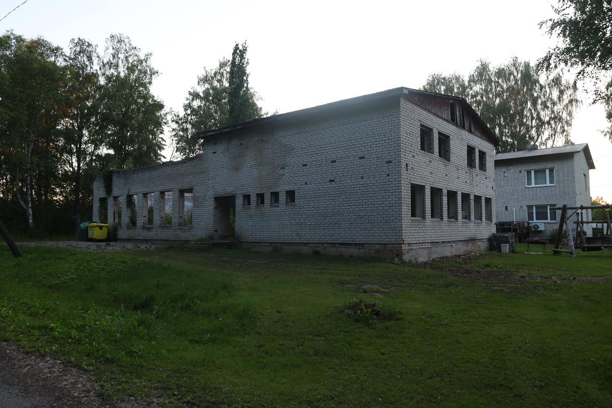 Валма, Keskuse elamu