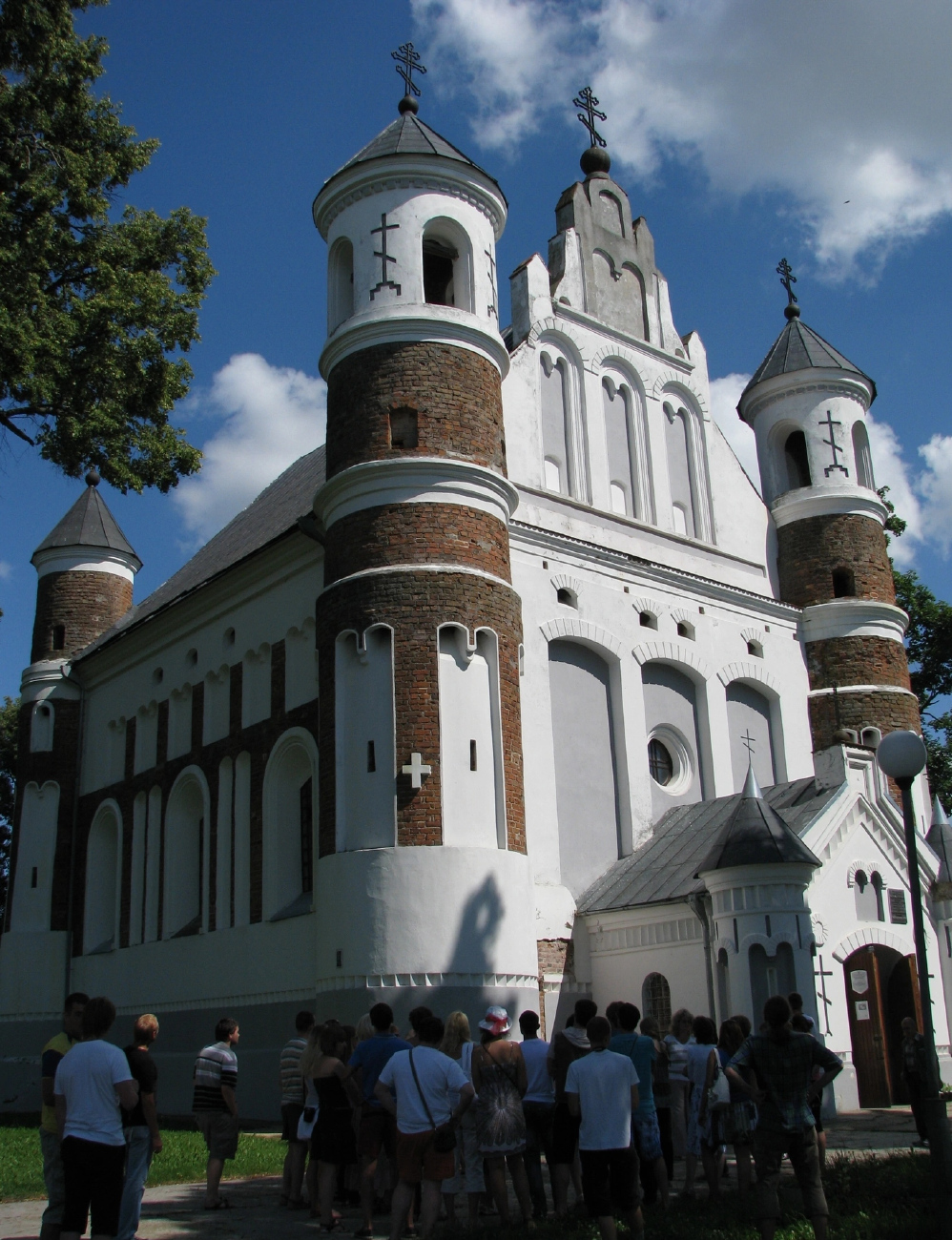 Щучинский район, прочие н.п., Мурованка, Церковная улица, 7А. Memorial plaques