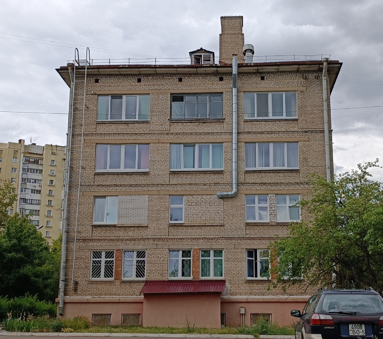 Минск, Улица Тарханова, 16