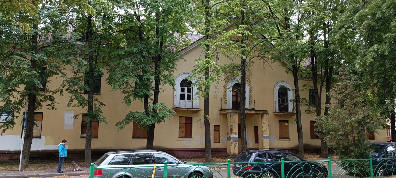 Минск, Улица Гастелло, 7 / Улица Тарханова, 3