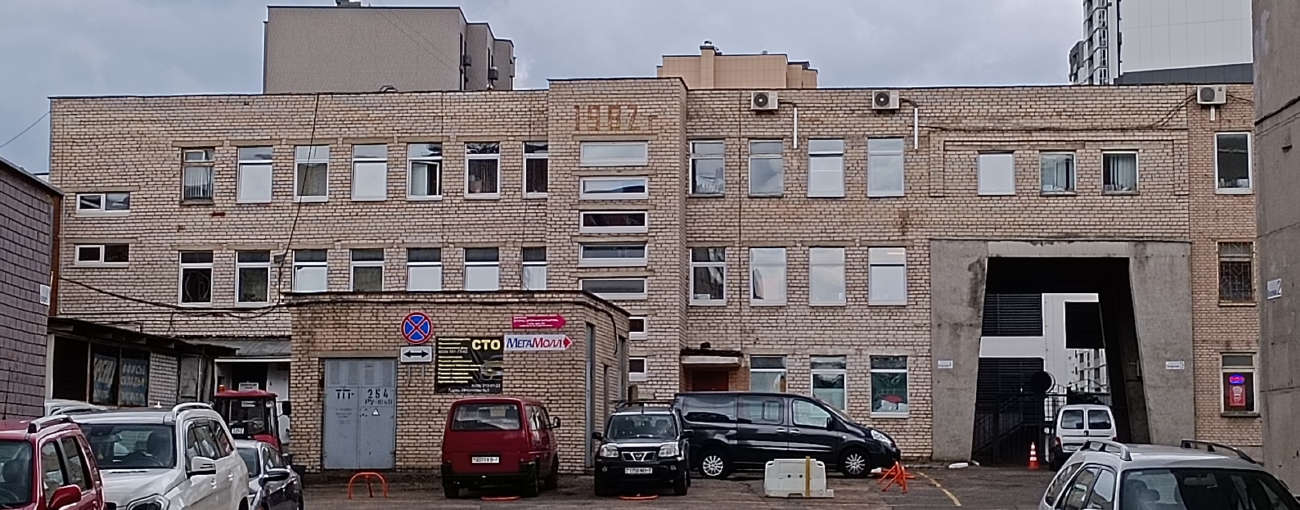 Минск, Улица Игнатенко, 4 / Татарская улица, 5