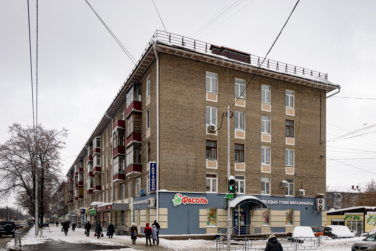 Ufa, Первомайская улица, 42 / Улица Победы, 14