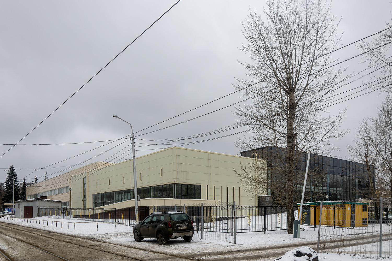 Уфа, Улица 50-летия Октября, 21; Улица 50-летия Октября, 21 корп. 1