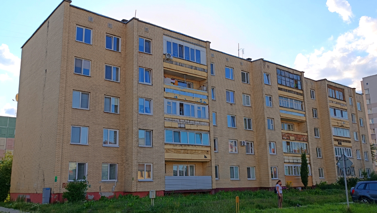 Юбилейный, Полевая улица, 1