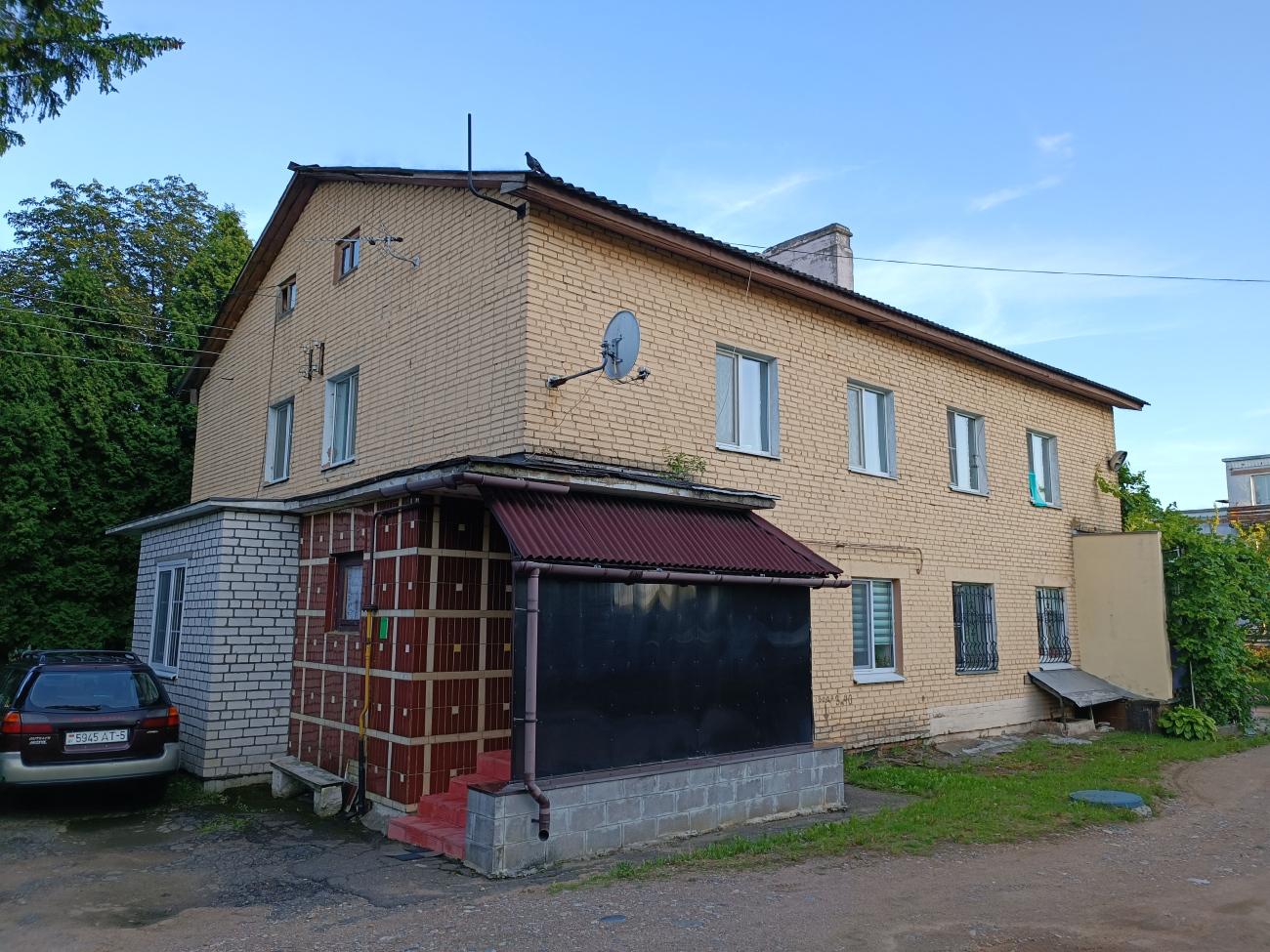 Сеница, Набережная улица, 70