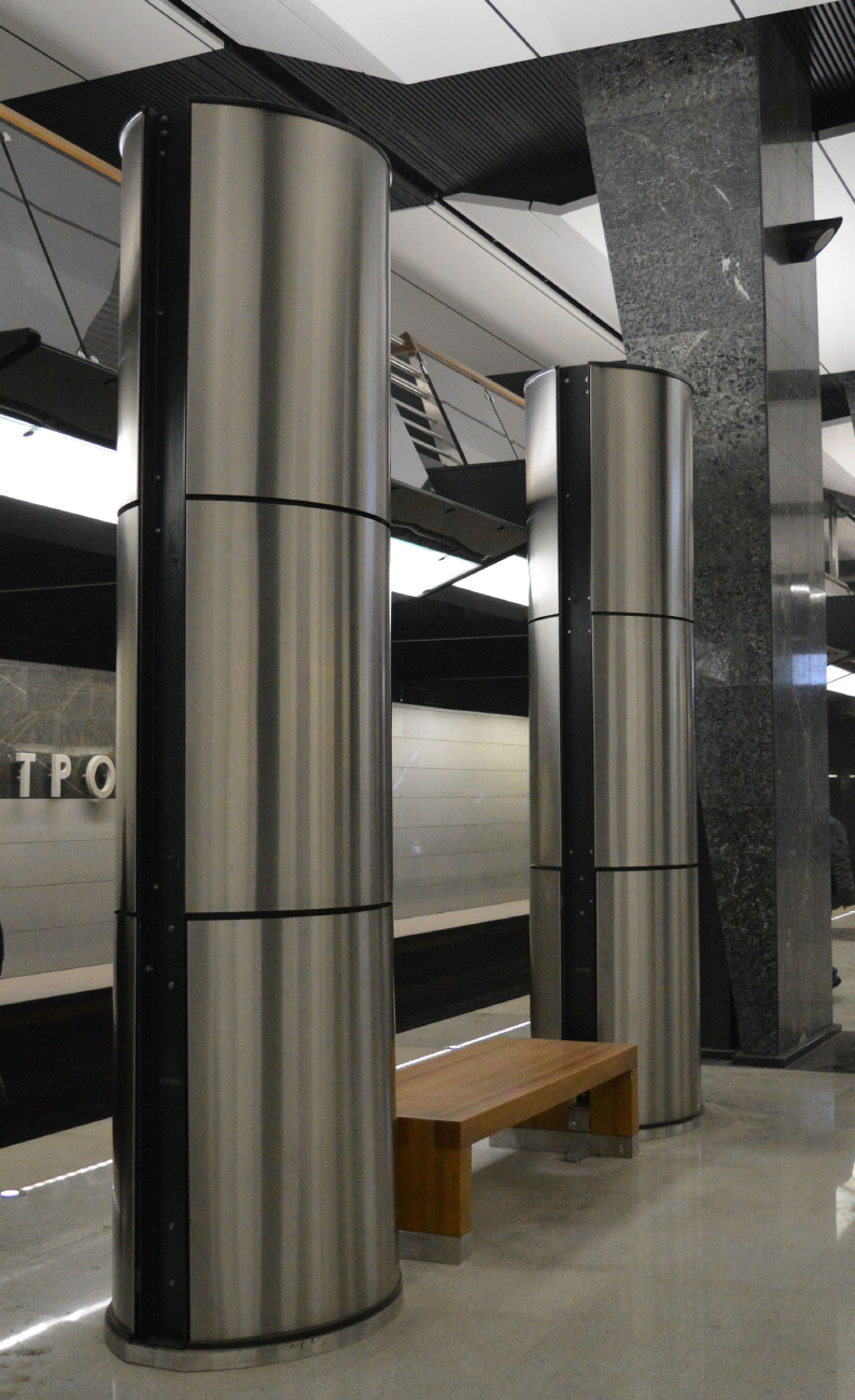 Москва, Большая Кольцевая линия Московского метрополитена, станция метро «Петровский парк»