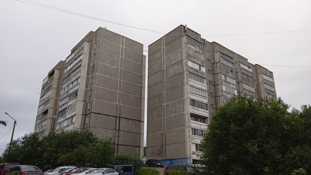 Мурманск, Улица Бредова, 14; Улица Бредова, 12