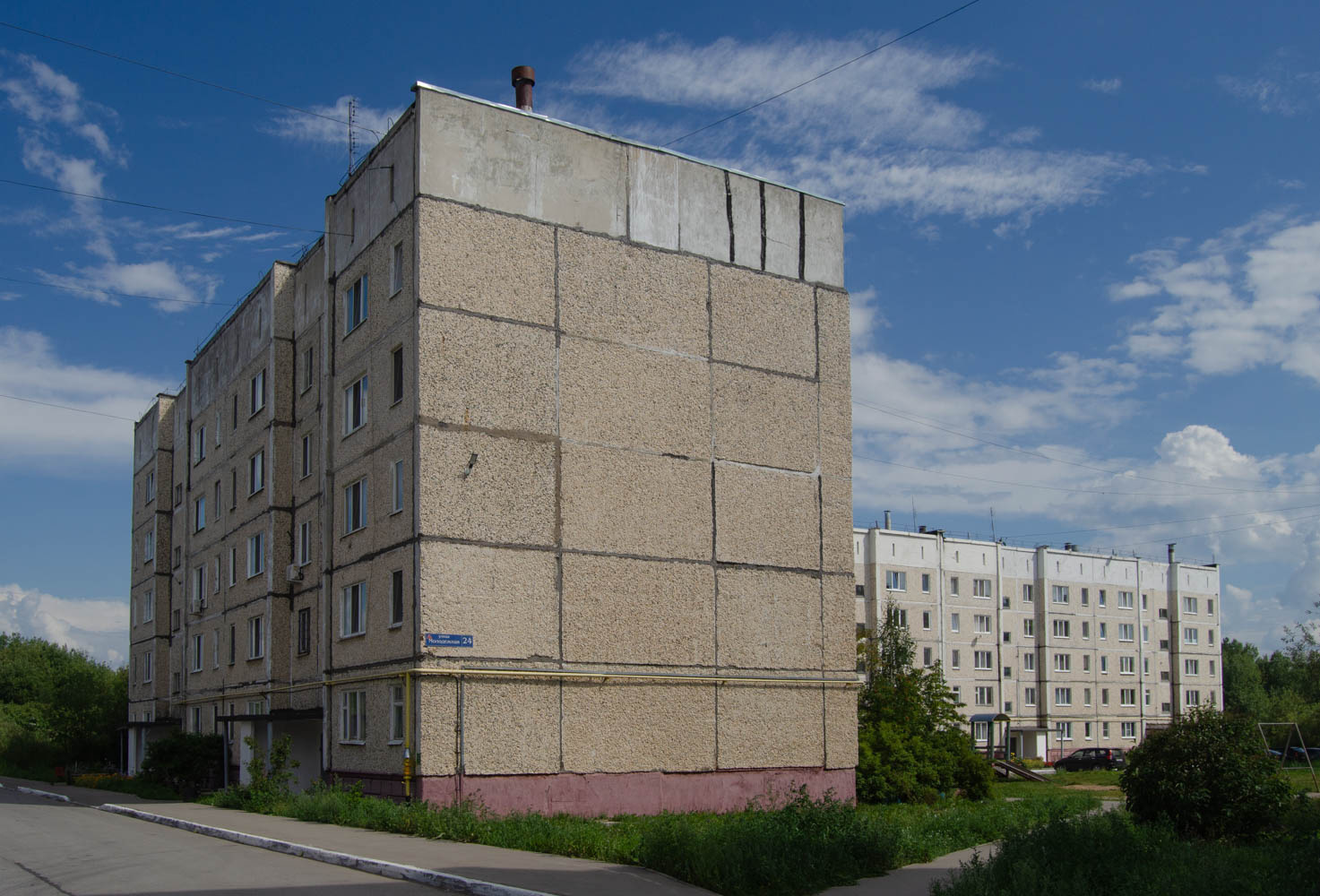 Соликамск, Молодёжная улица, 24