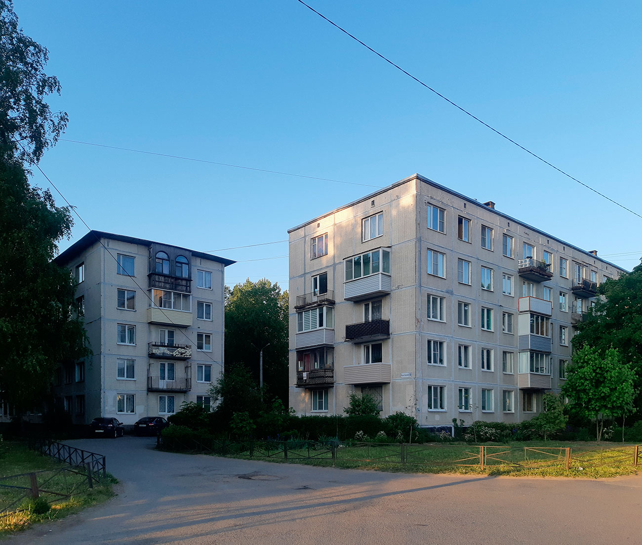 Ломоносовский район, прочие н. п., Русско-Высоцкое, 9; Русско-Высоцкое, 10