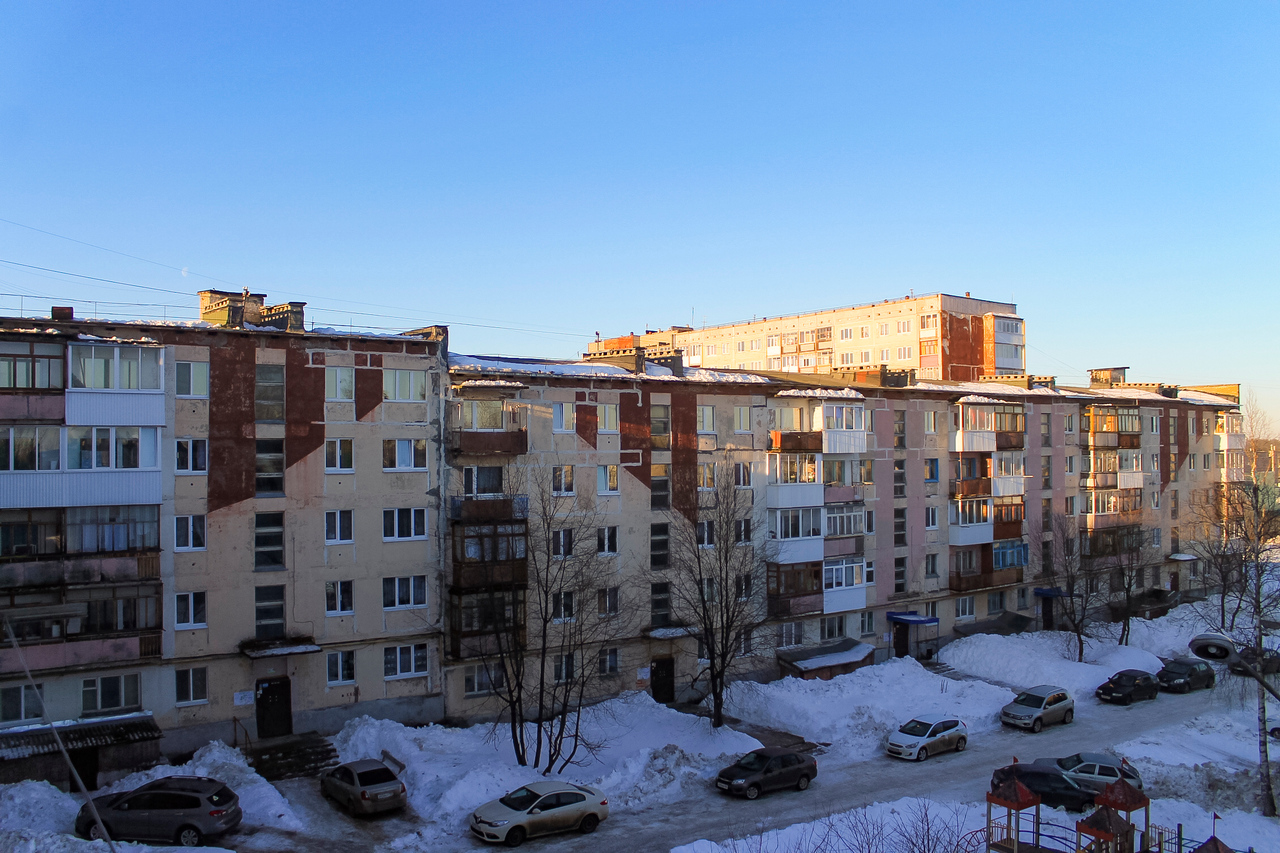 Губаха, Проспект Ленина, 63