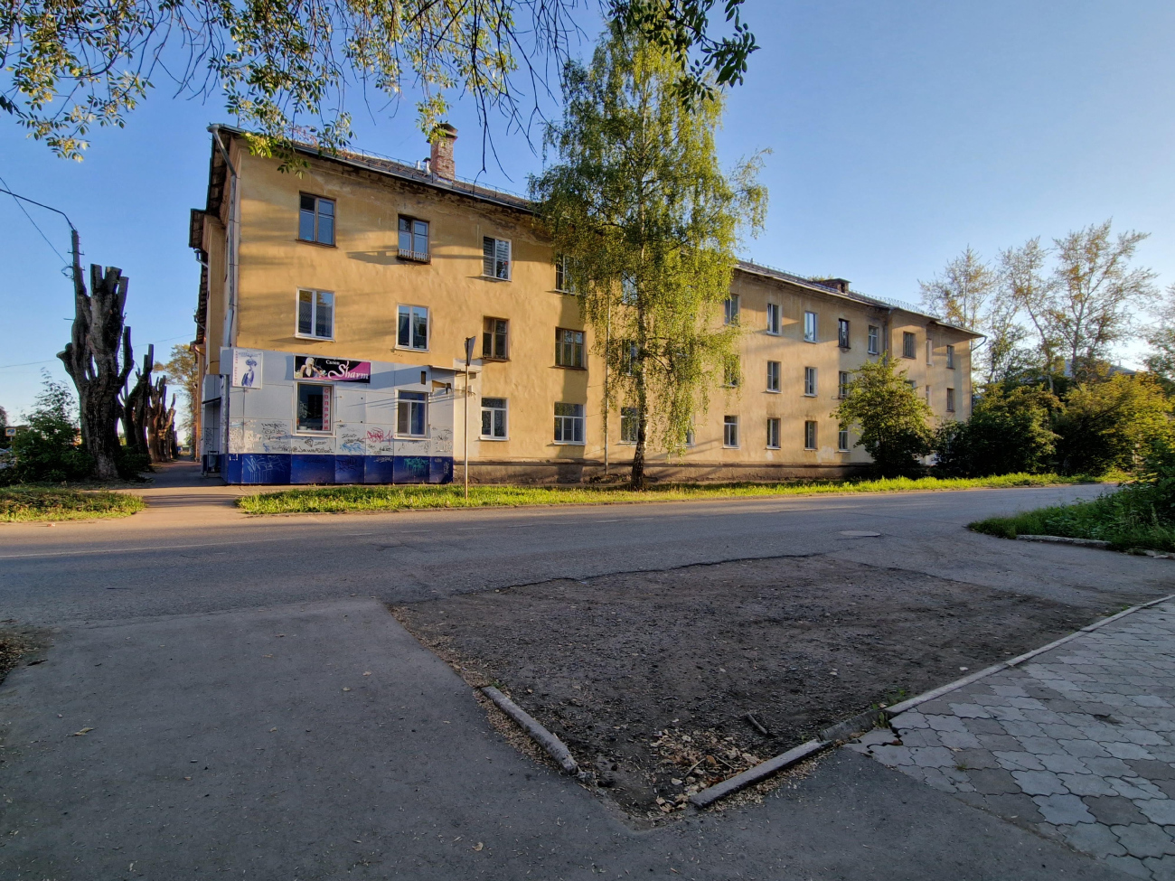 Глазов, Республиканская улица, 58