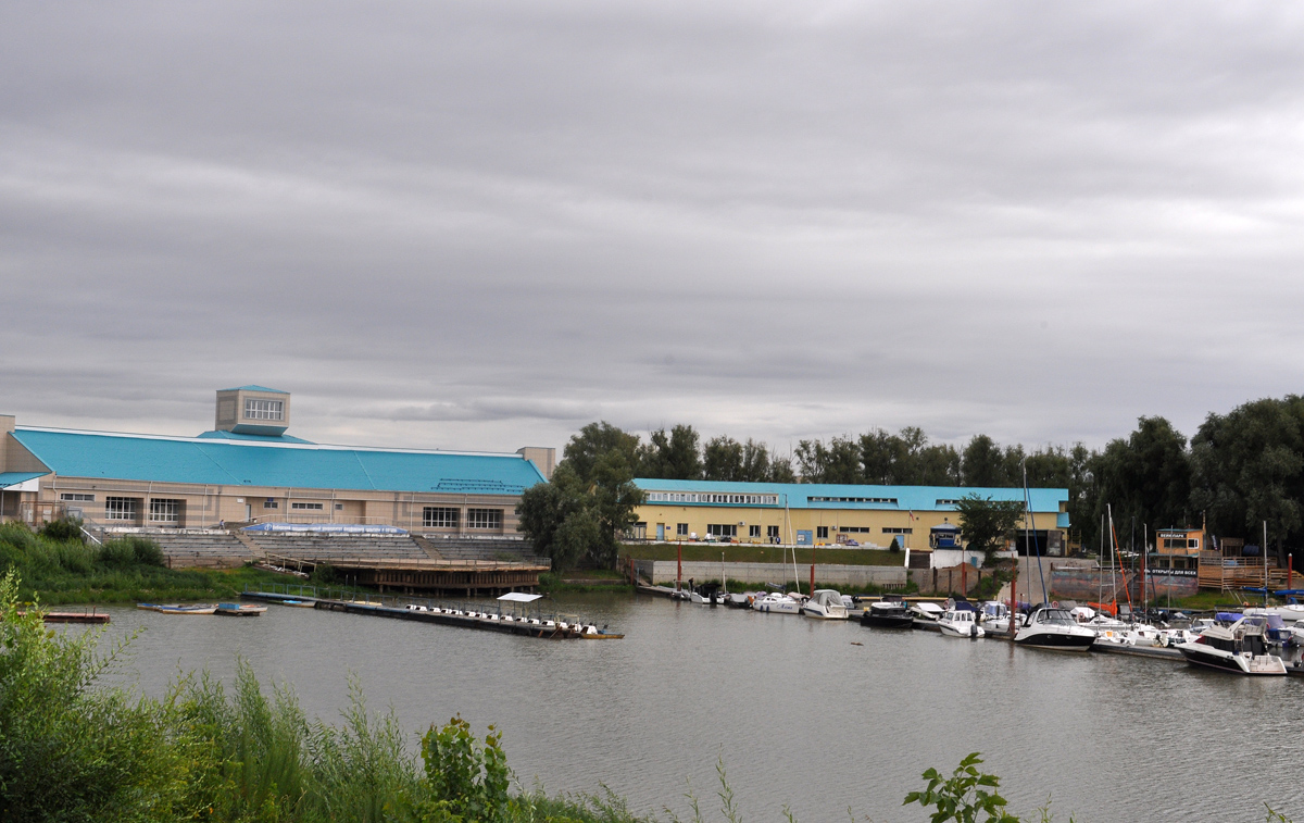 Омск, Улица Старозагородная Роща, 10; Улица Старозагородная Роща, 10/2