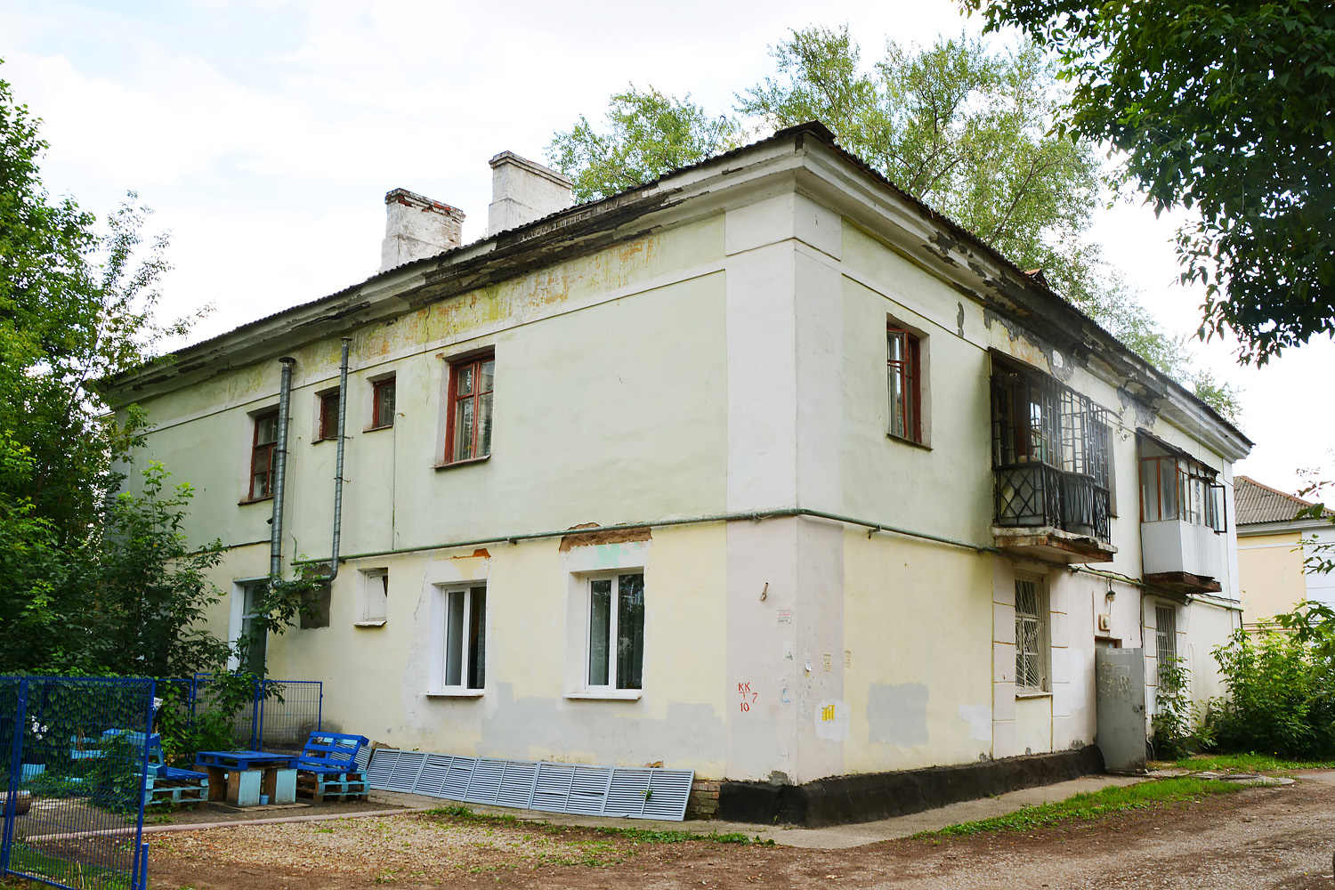 Perm, Улица Танкистов, 18