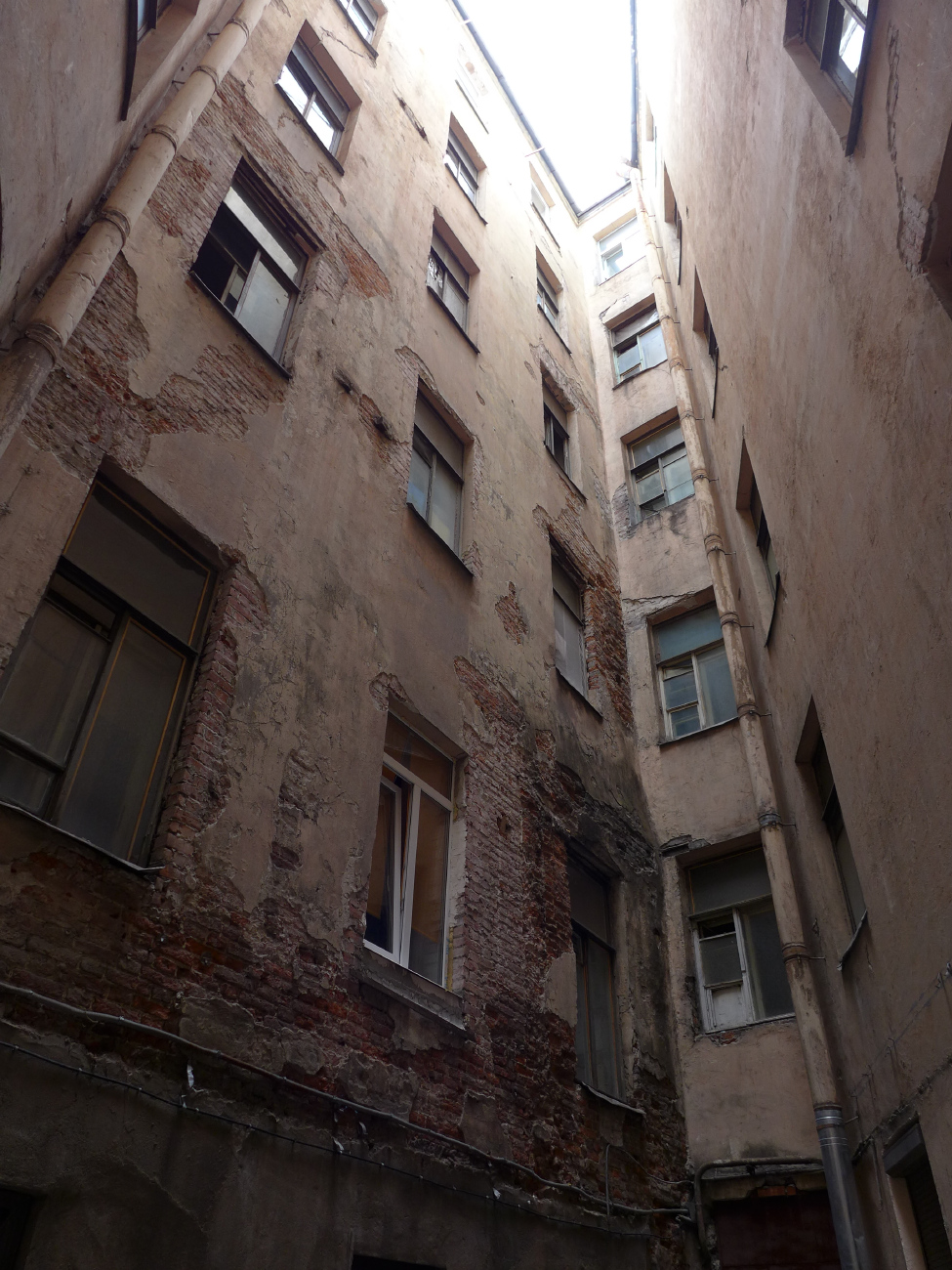 Санкт-Петербург, Садовая улица, 128 / Набережная реки Фонтанки, 199