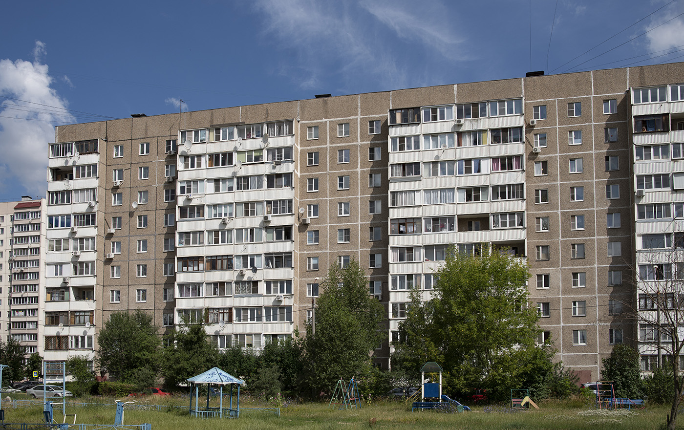Подольск, Тепличная улица, 7