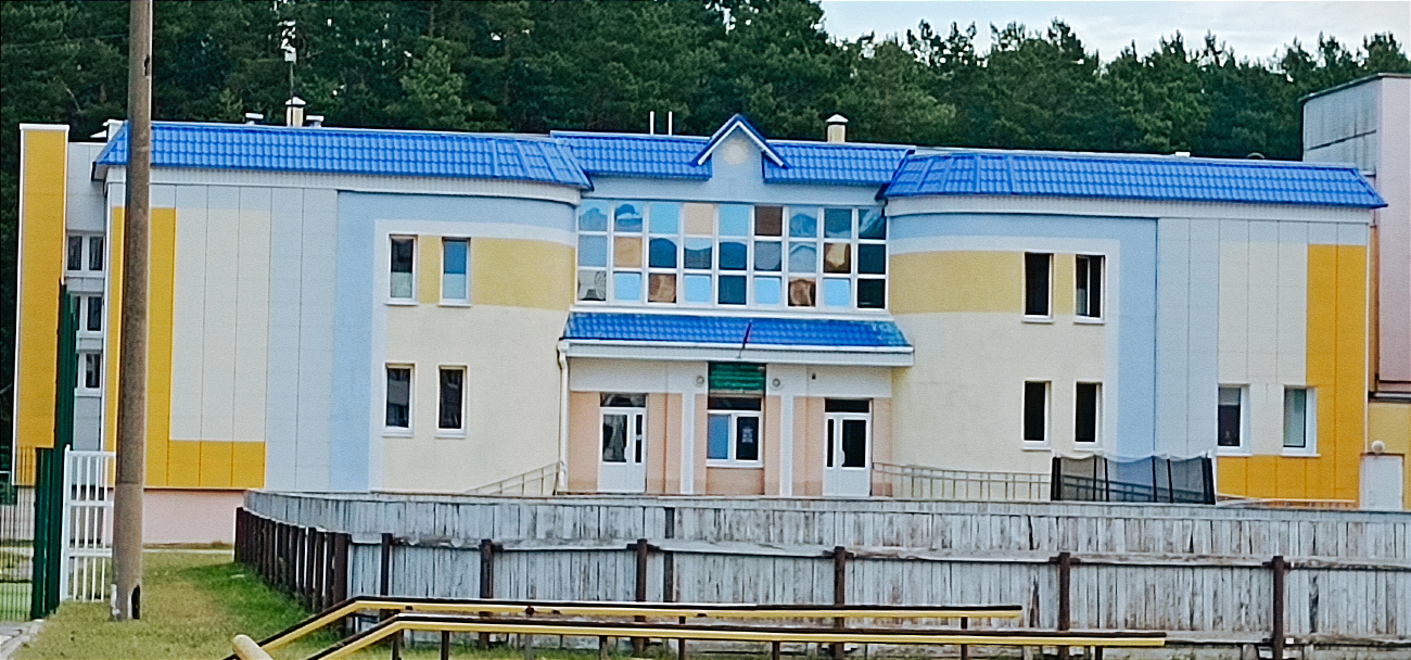 Житковичи, Приозёрная улица, 12*