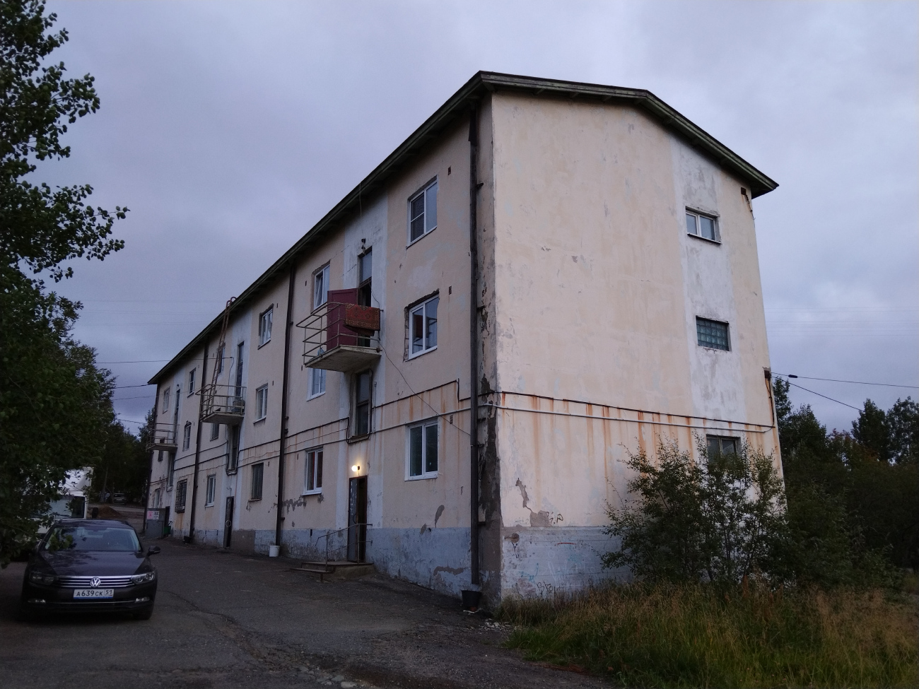 Никель, Улица Победы, 6