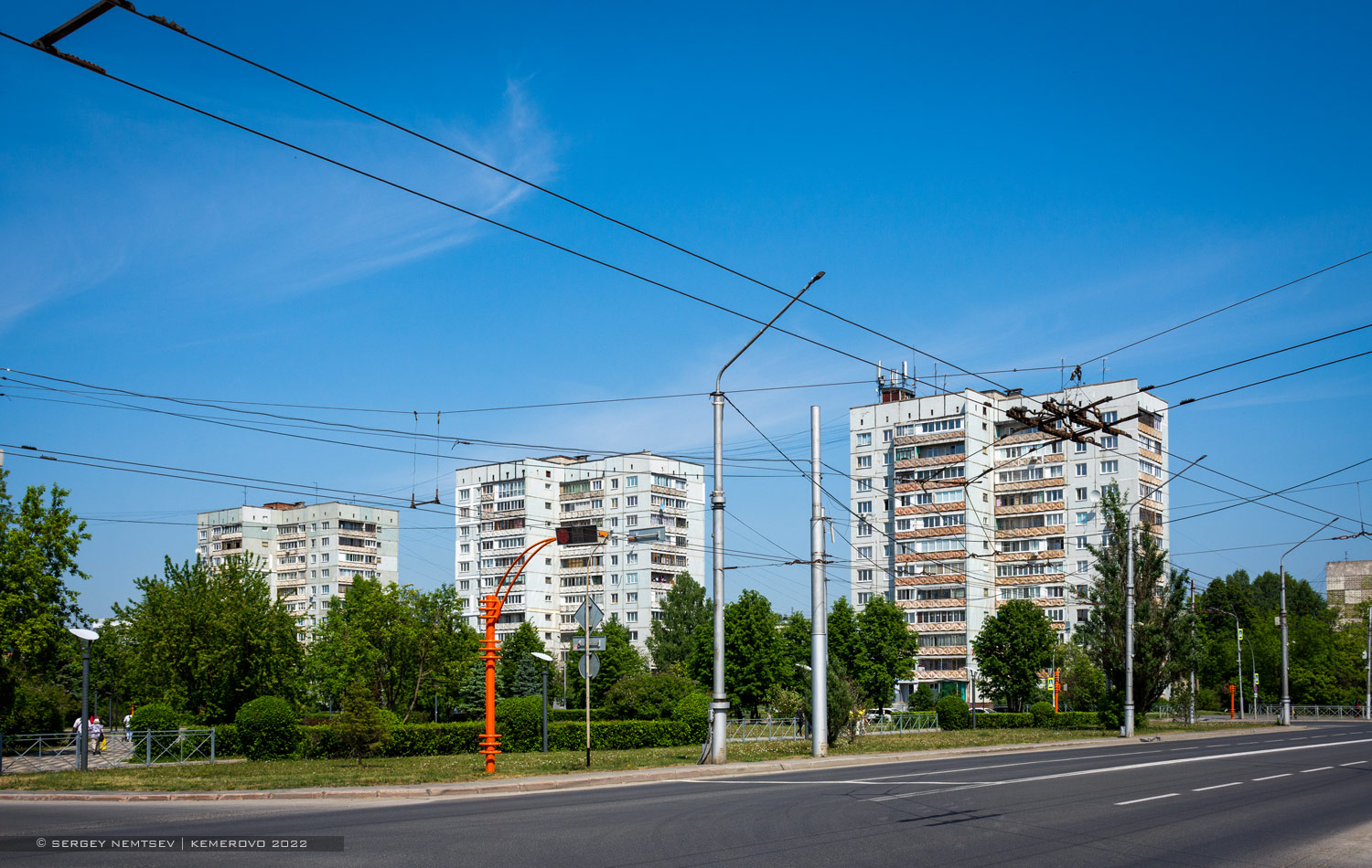 Кемерово, Октябрьский проспект, 62; Бульвар Строителей, 6; Бульвар Строителей, 4