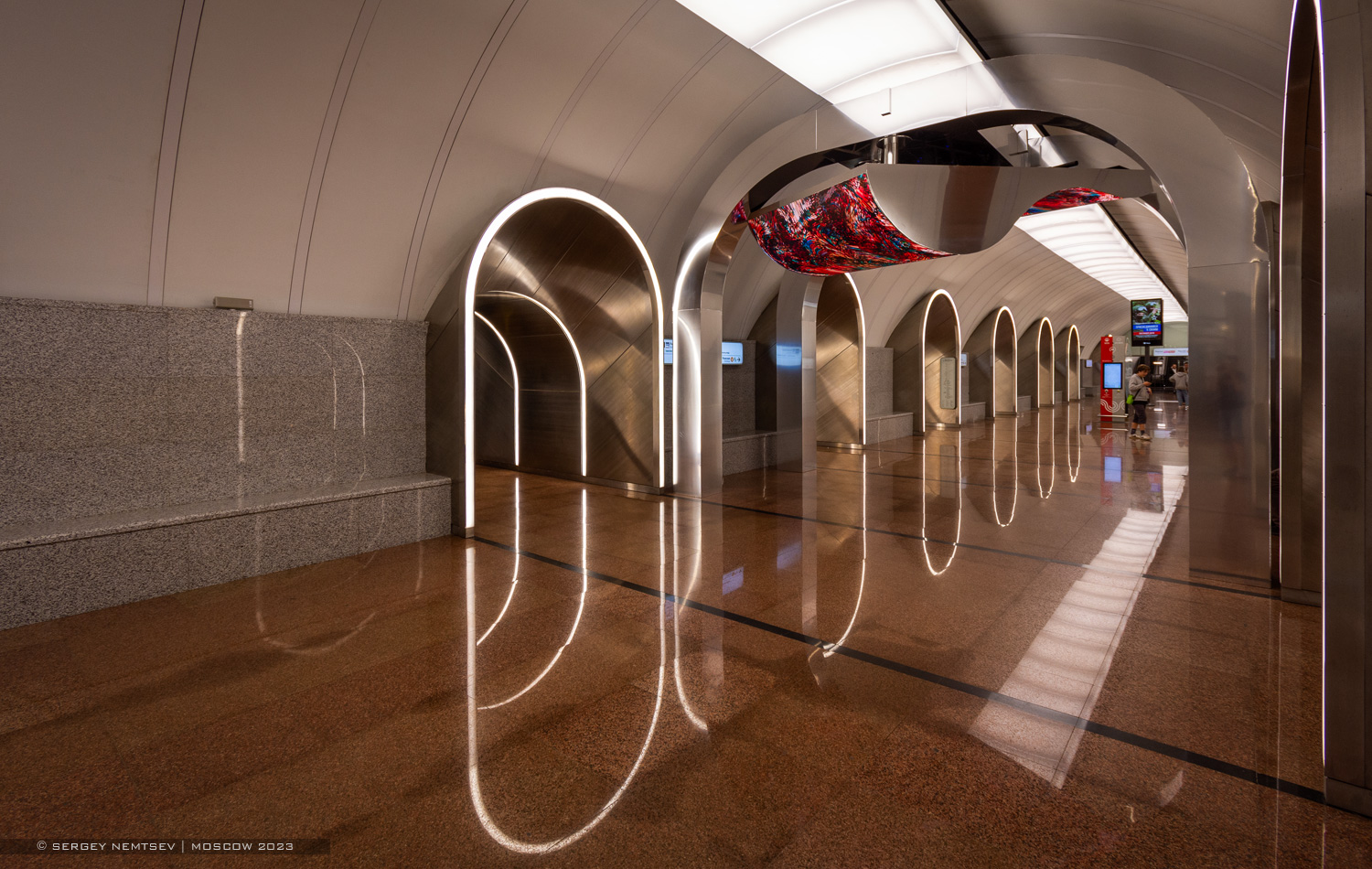 Москва, Большая Кольцевая линия Московского метрополитена, станция метро «Рижская»