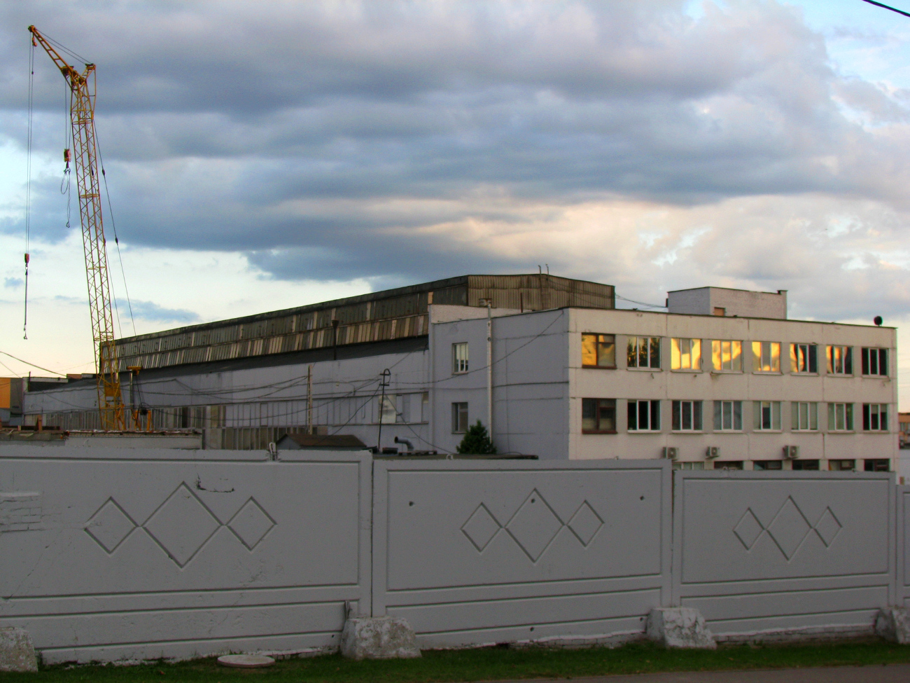 Минск, Партизанский проспект, 8 корп. 21