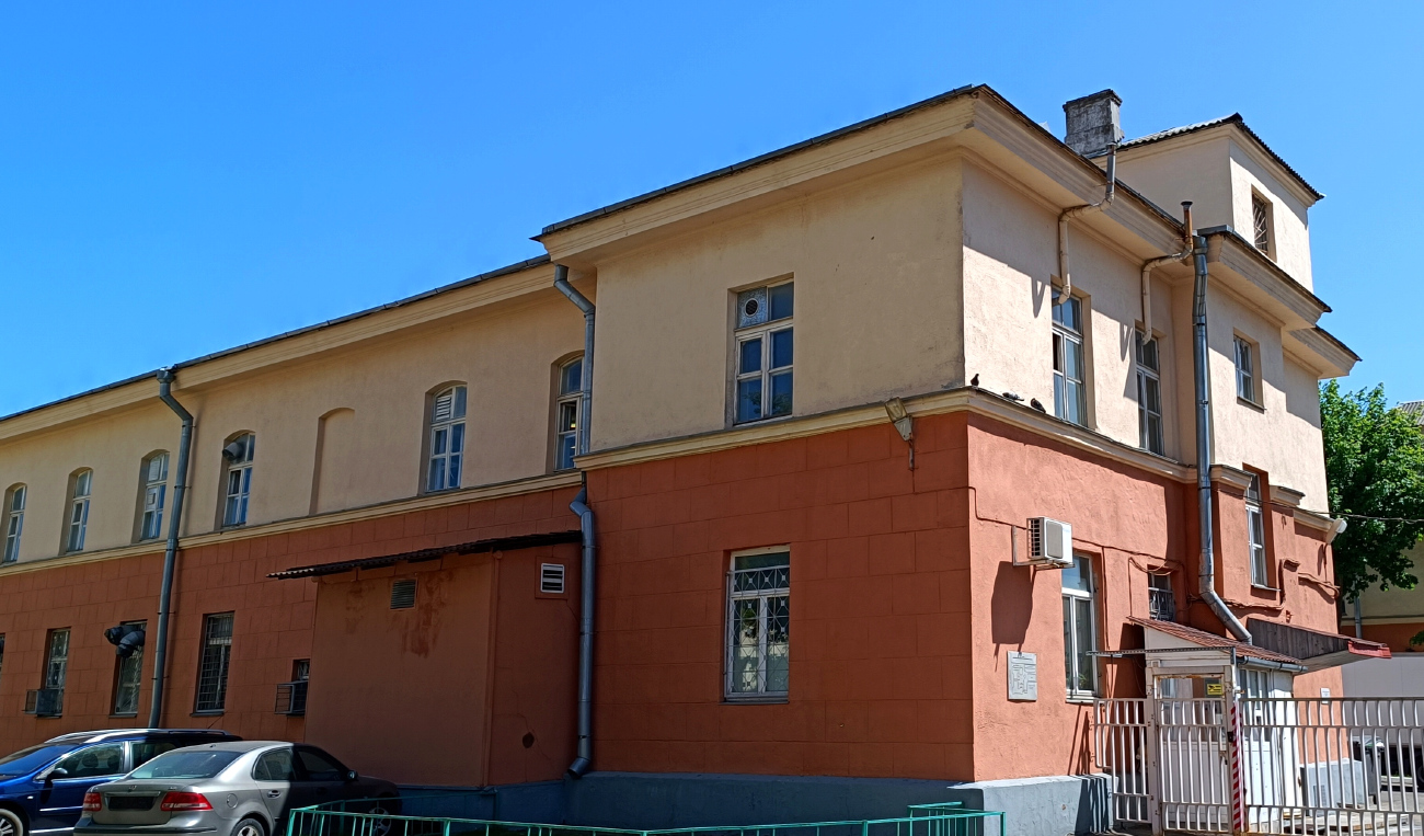 Минск, Октябрьская улица, 12