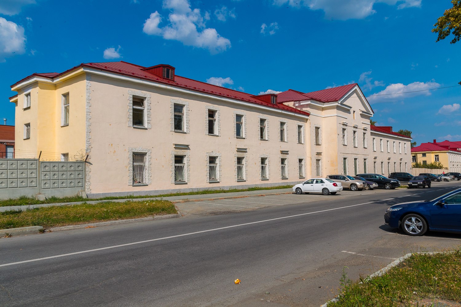 Новоуральск, Улица Дзержинского, 8
