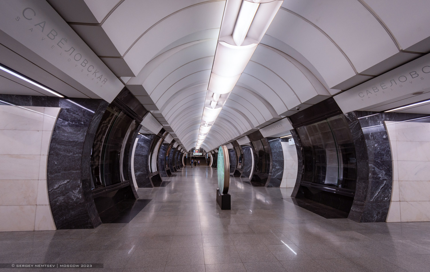Москва, Большая Кольцевая линия Московского метрополитена, станция метро «Савёловская»