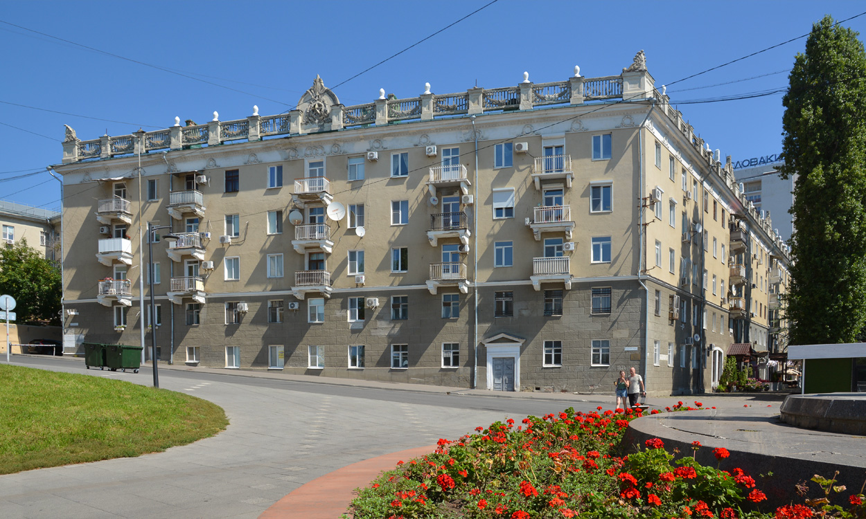 Саратов, Набережная Космонавтов, 6