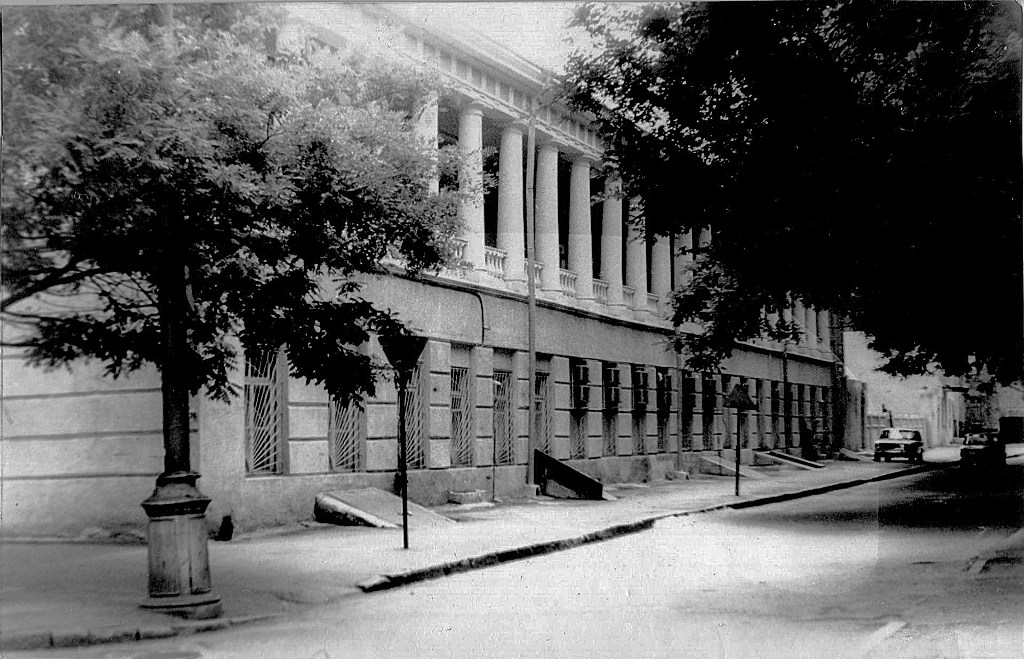 Одесса, базарна вулиця, 59 / Провулок Онілової, 16