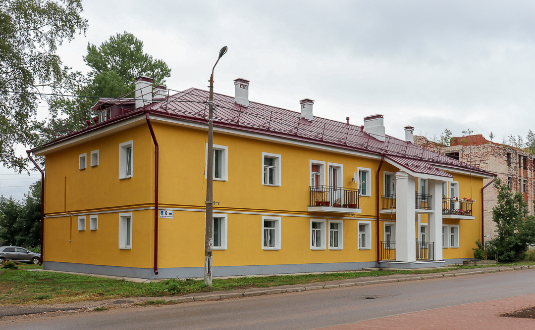 Шлиссельбург, Красная площадь, 8